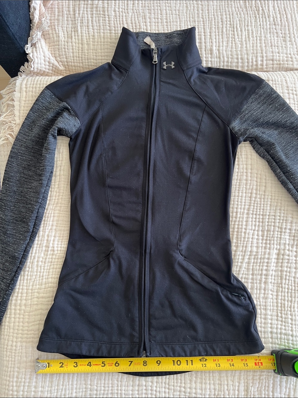 Under Armour Jacket with Charcoal Sleeves - Picture 9 of 14